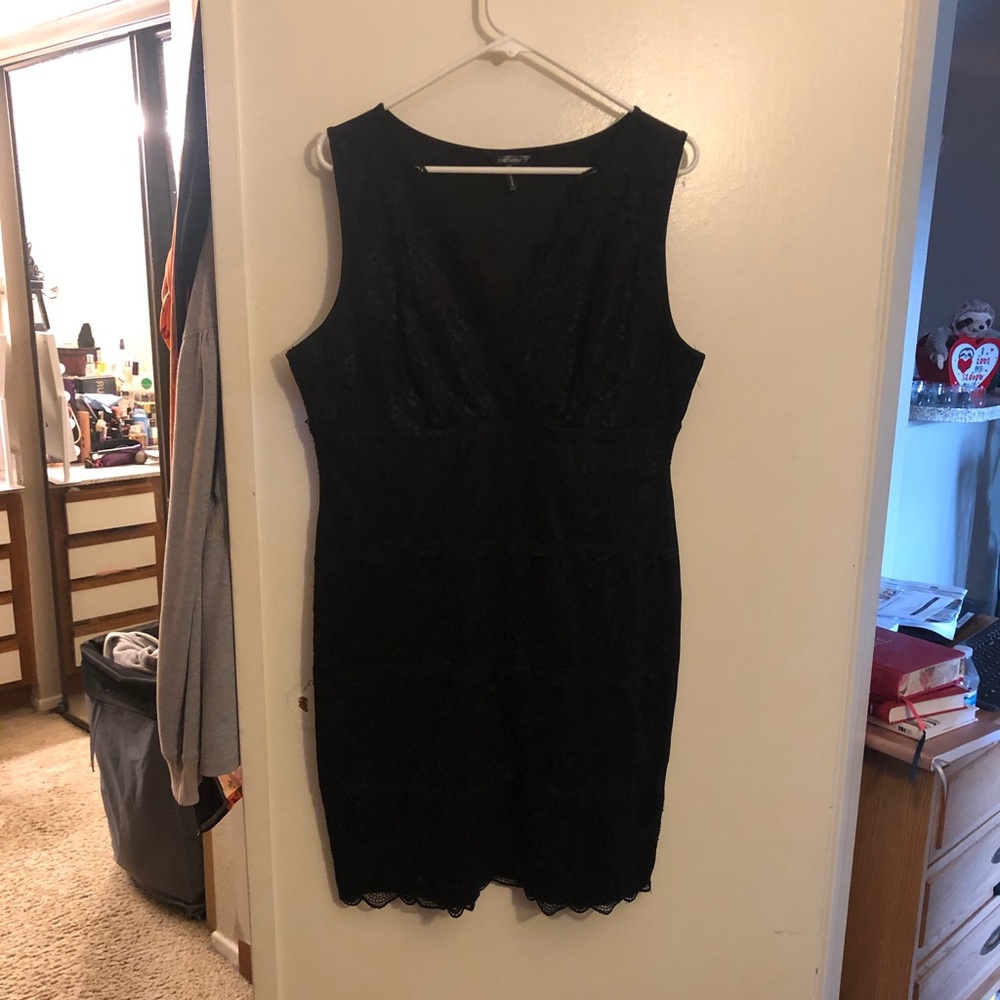 Black lace dress
